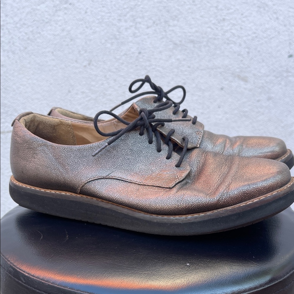 Metallic Brown Lace-Up Shoes